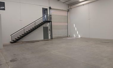 BODEGA FRACCIONES DEL ALTO LEON RENTA