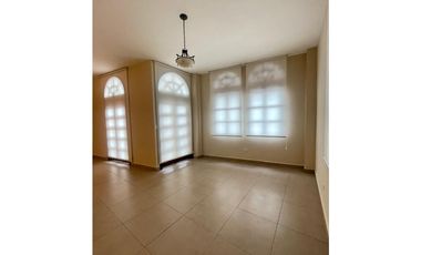 Alquiler de Apartamento en Casco Viejo