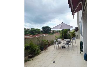 VENTA APARTAMENTO PH PORTO ALEGRE VILLA LUCRE