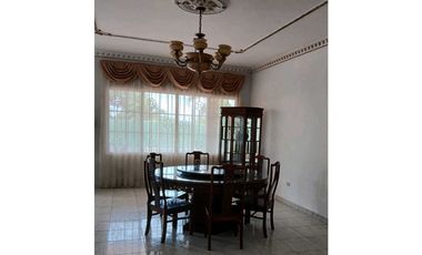 ALQUILER CASA RESIDENCIAL  CIUDAD DEL SOL ALBADER 1 COLÓN VV