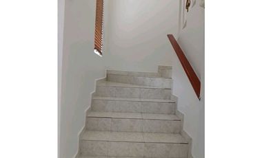 ALQUILER CASA RESIDENCIAL  CIUDAD DEL SOL ALBADER 1 COLÓN VV