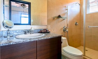 VENTA DE CASA EN ALTOS DEL COUNTRY, SAN MIGUELITO (2)