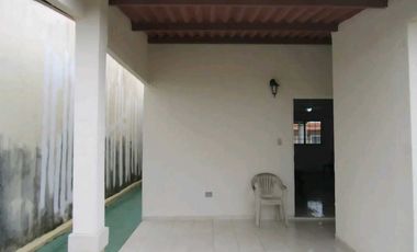 VENTA CASA EN VILLAS DE LAGO EMPERADOR
