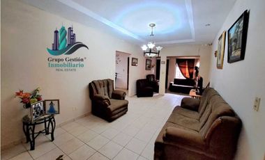 ALQUILO  CASA DE 4HAB 5 BAÑOS  CERCA AL TERRONAL DAVID