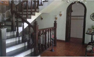 VENTA CASA EN LA ALAMEDA 3 PISOS