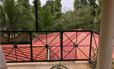 VENTA DE CASA GRANDE  EN DAVID 2 PLANTAS