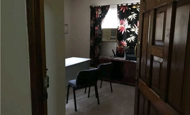 VENTA DE CASA GRANDE  EN DAVID 2 PLANTAS