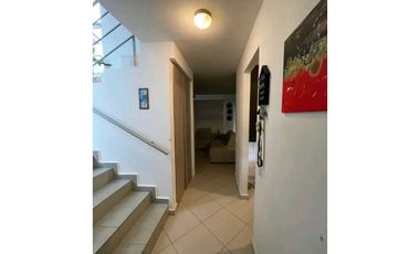 ALQUILO CASA EN ARRAIJAN LAS VILLAS PH SANTILLANA