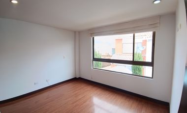 ARRIENDO CASA EN CONJUNTO CERRADO COTA  $ 4.800.000