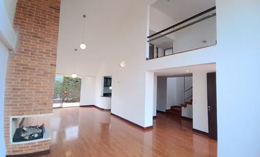 ARRIENDO CASA EN CONJUNTO CERRADO COTA  $ 4.800.000