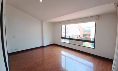 ARRIENDO CASA EN CONJUNTO CERRADO COTA  $ 4.800.000