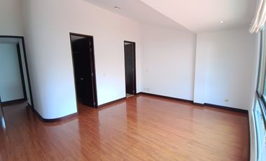 ARRIENDO CASA EN CONJUNTO CERRADO COTA  $ 4.800.000