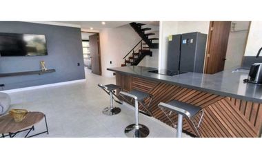 VENTA DE PENTHOUSE DUPLEX EN EL POBLADO, SECTOR LA TOMATERA .