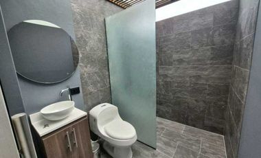 VENTA DE PENTHOUSE DUPLEX EN EL POBLADO, SECTOR LA TOMATERA .