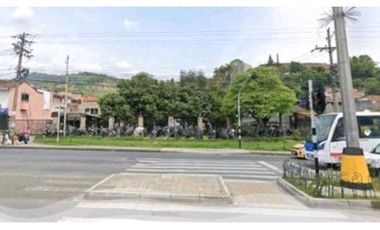 VENTA DE LOTE BODEGA EN GUAYABAL.