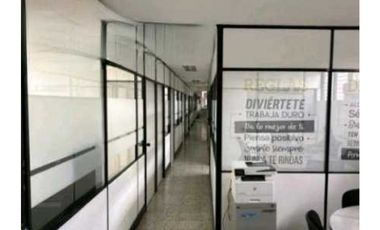 VENTA DE LOTE BODEGA EN GUAYABAL.