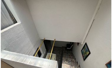 CASA REMODELADA EN UNIDAD ABIERTA EN SAN ANTONIO DE PRADO SECTOR UBA