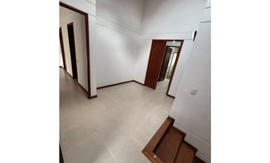 CASA EN ARRIENDO SECTOR LOMA DEL CHOCHO - ENVIGADO