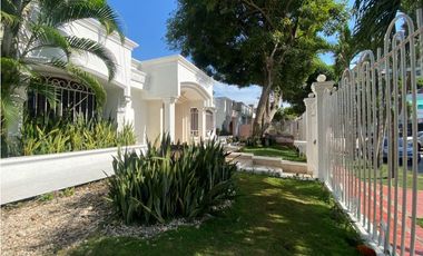 VENTA DE CASA ESQUINERA EN EL POBLADO - BARRANQUILLA