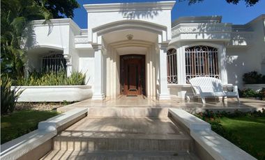 VENTA DE CASA ESQUINERA EN EL POBLADO - BARRANQUILLA