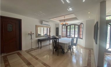 VENTA DE CASA ESQUINERA EN EL POBLADO - BARRANQUILLA