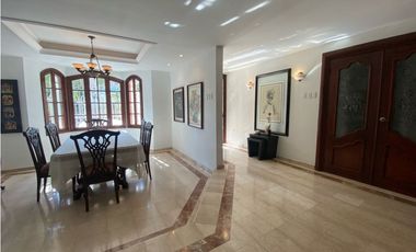 VENTA DE CASA ESQUINERA EN EL POBLADO - BARRANQUILLA