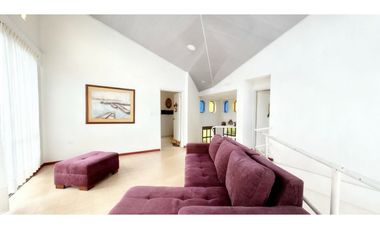 Finca campestre en venta con piscina - La Buitrera Palmira Valle