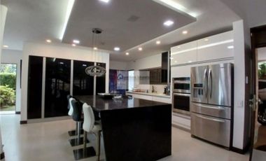 Casa en renta en Sabaneta sector Las Lomitas