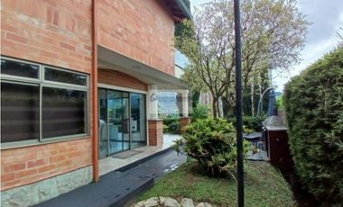 Casa en renta en Sabaneta sector Las Lomitas