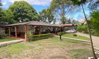 SE VENDE CASA FINCA EN PALERMO