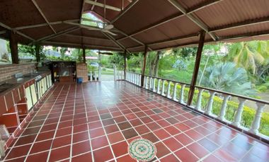 SE VENDE CASA FINCA EN PALERMO