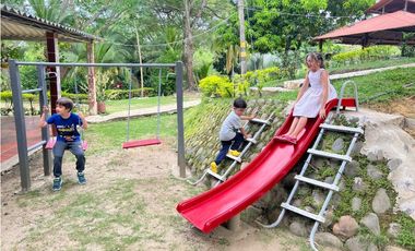 SE VENDE CASA FINCA EN PALERMO