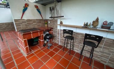 SE VENDE CASA FINCA EN PALERMO