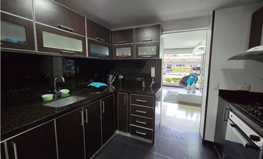 Alquiler de apartamento amoblado sur de Cali. Ciudad jardín