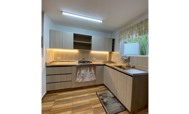 venta Casa Campestre con 5 habitaciones -El Rosario-Santa Elena