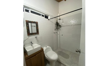 venta Casa Campestre con 5 habitaciones -El Rosario-Santa Elena