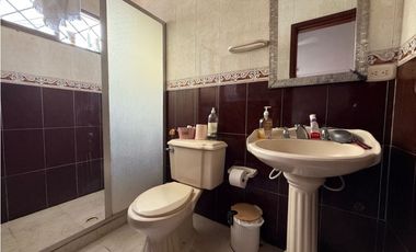 Arriendo casa comercial de esquina en El Prado - SMR