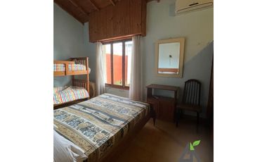 CASA CENTRICA Calle 11 e/ Av.26 y 24