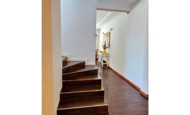 Casa 5 Ambientes-San Carlos