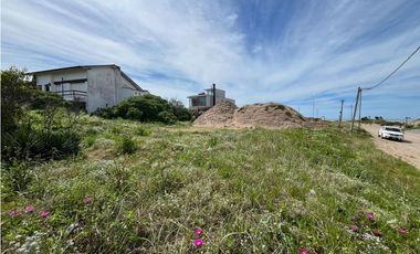 Lote residencial en Pinamar a 50 metros de la playa y 200 mts de Bunge