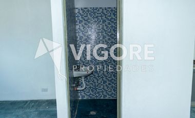 Casa en alquiler c/ cochera en Carlos Spegazzini