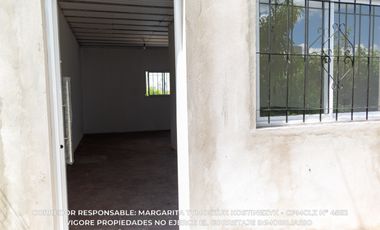 Casa en alquiler con cochera en Carlos Spegazzini Imperdible Excelente ubicación