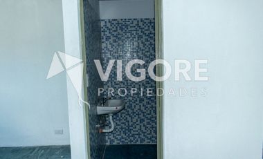 Casa en alquiler c/ cochera en Carlos Spegazzini