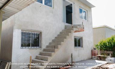 Casa en alquiler con cochera en Carlos Spegazzini Imperdible Excelente ubicación