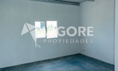 Casa en alquiler c/ cochera en Carlos Spegazzini