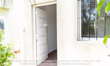 Casa en alquiler con cochera en Carlos Spegazzini Imperdible Excelente ubicación