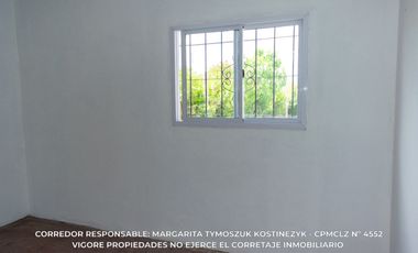 Casa en alquiler con cochera en Carlos Spegazzini Imperdible Excelente ubicación