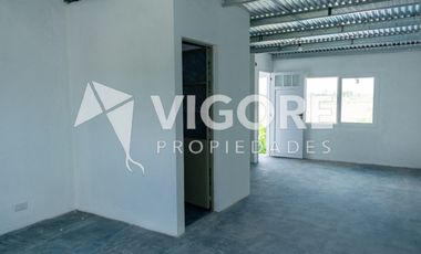 Casa en alquiler c/ cochera en Carlos Spegazzini