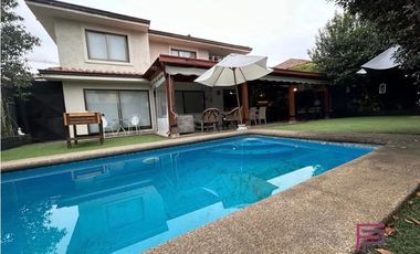 Casa en arriendo en HUECHURABA