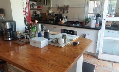 Casa en Venta en Manuel Montt / Simón Bolivar/ Calle tranquila